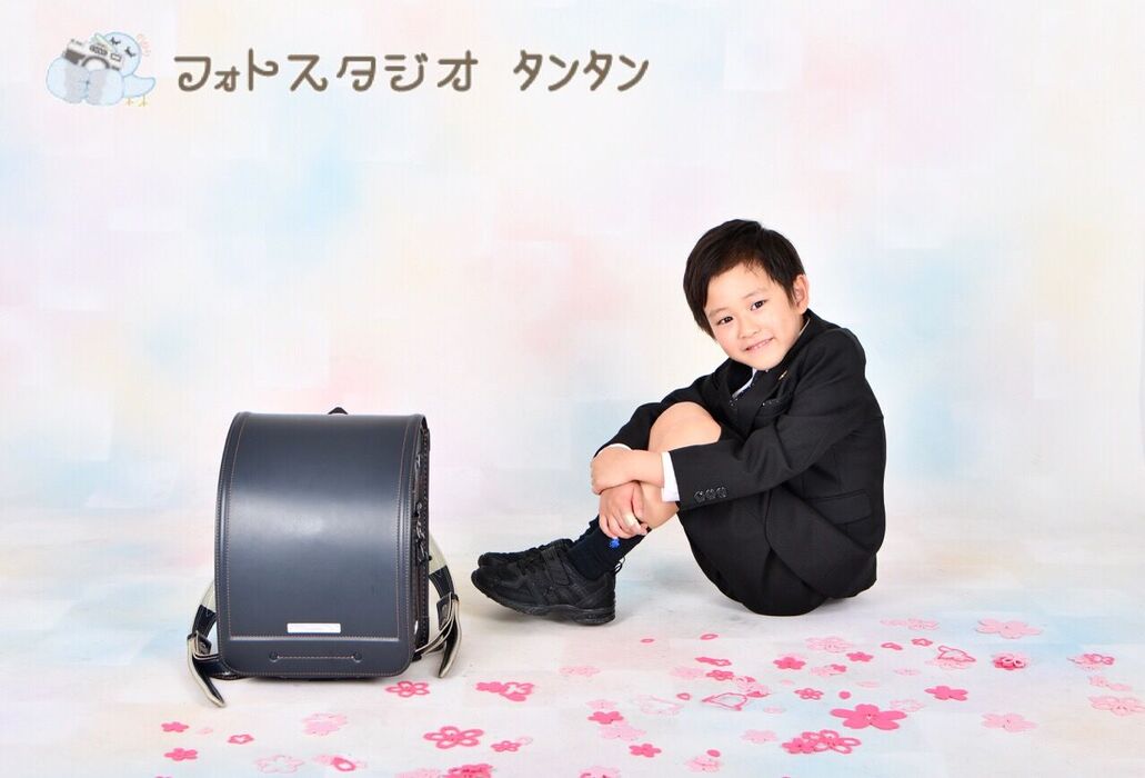 7D2331A0-53A5-4E73-A957-14FAE29600F7
