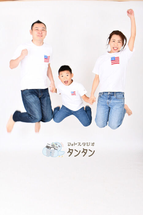 AACF7F7D-5BAF-4B18-BFC5-B4F0B078E50A