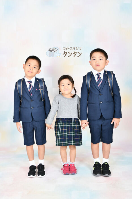 D8D135AA-2A14-496B-860B-C9613779D8BD