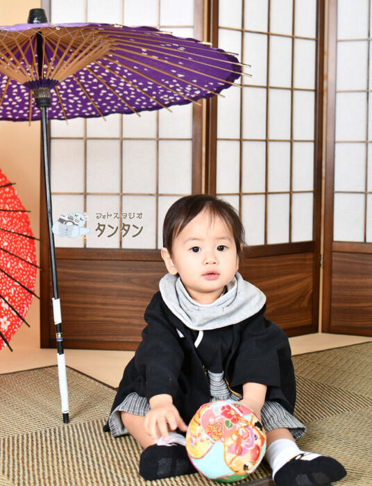 D6893585-937B-4ED1-9DEC-D338E9D01507