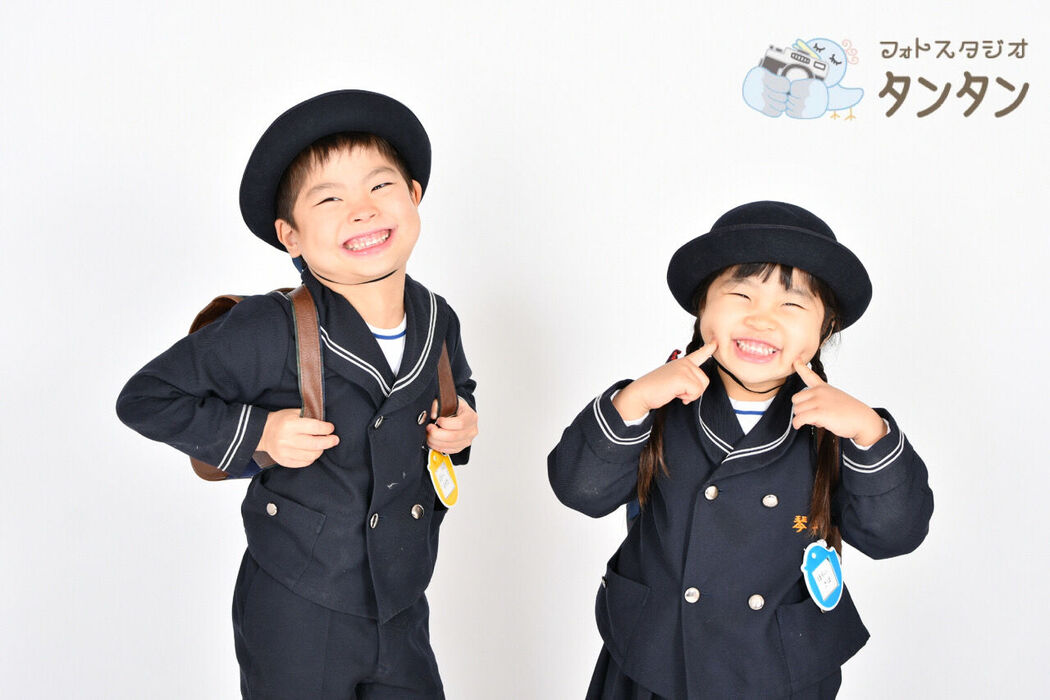 64A2FD45-9C69-4586-8B86-AD1B6930080D