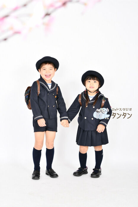 C6392D95-62FA-4A45-A830-9A95BF515A91