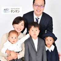 5B1C566C-2541-4C32-B2C3-194FE3903702