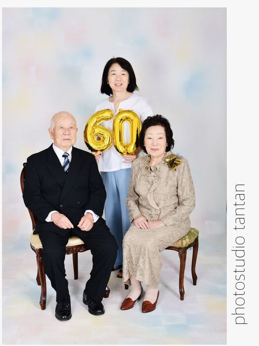 8C0CE63B-4BAE-4AAD-952B-A4D80C8D6C4E