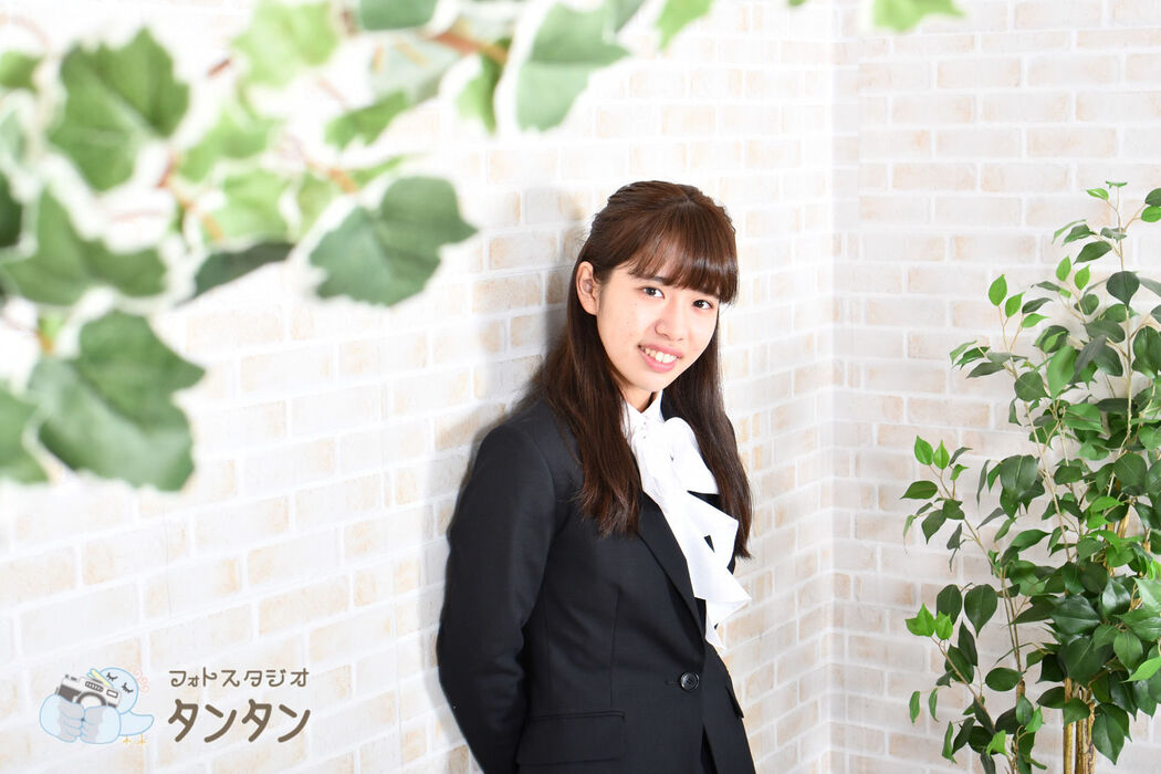 B20649F9-8892-455D-897B-88F0FAAFC5A9