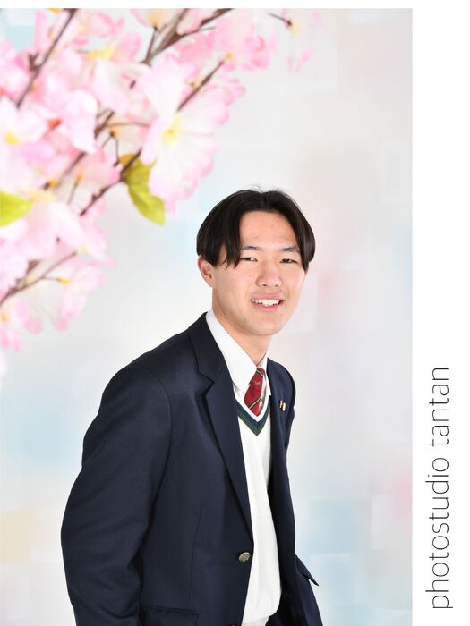 C4BF0125-0871-4DB4-B8EC-2A707073719D