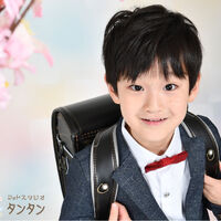 E691F539-9FC1-4265-9F18-691FBEE4F877