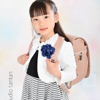 9784A00E-19E4-4B30-B6A6-1AE65E2F60F4