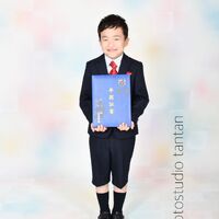 E922A649-D226-440D-B31C-EF8A4313C095